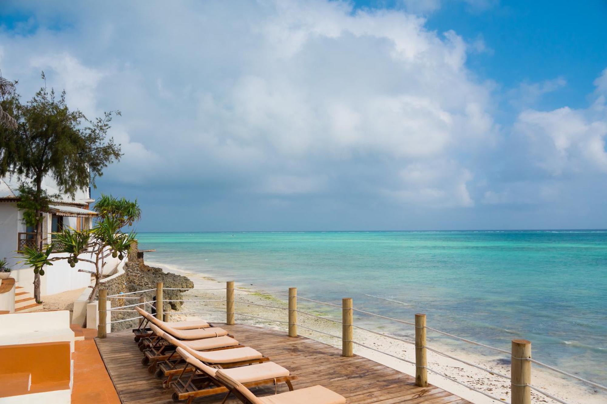 Warere Beach Nungwi Bagian luar foto